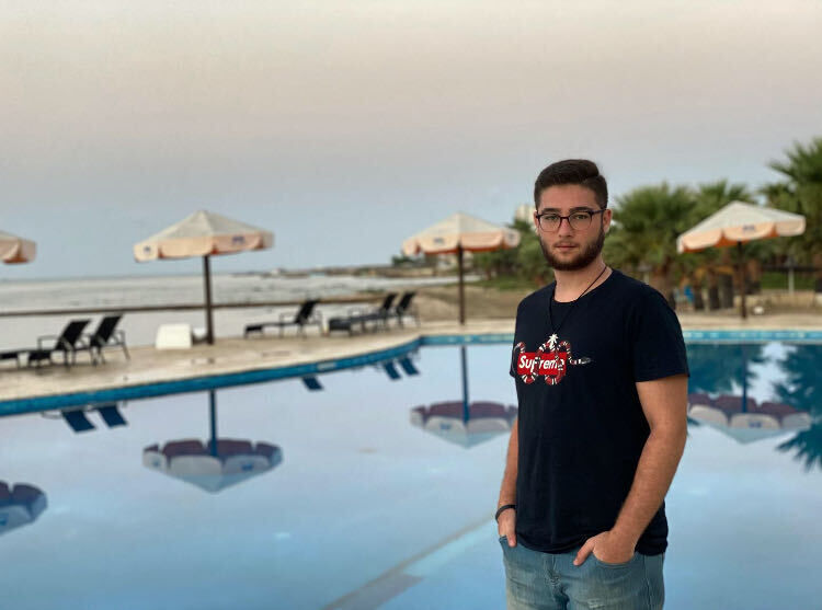 ���������� ����������, ���� ����� Ahmad, 23 ����, ������������ ��� ������, ����� � ���������