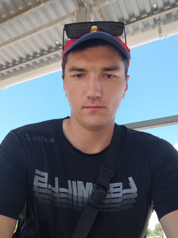  29552098  Vladislav, 29 ,    