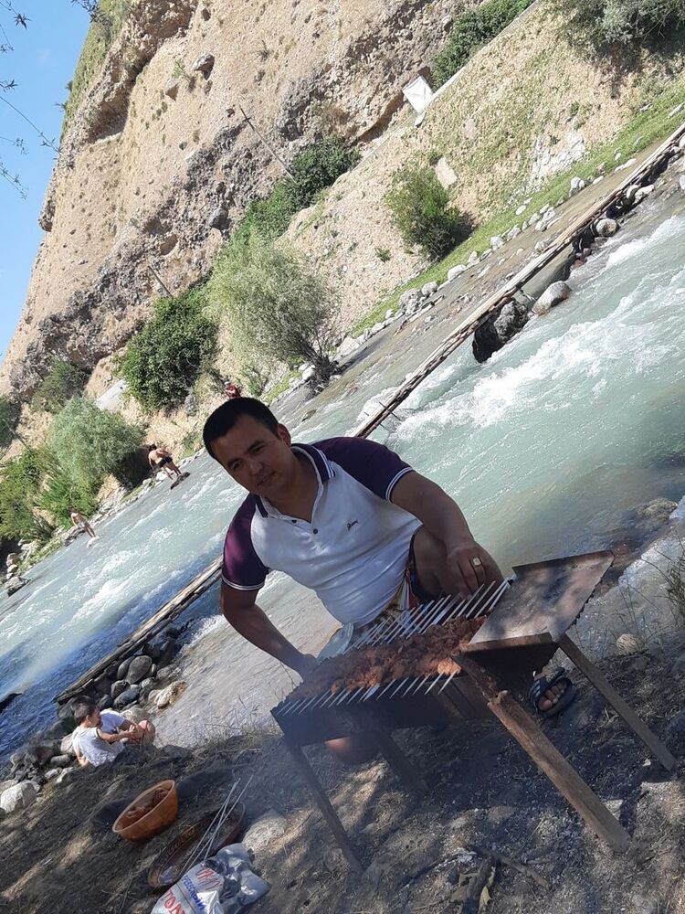  ,   Farrux UZB, 37 ,   ,   , c 