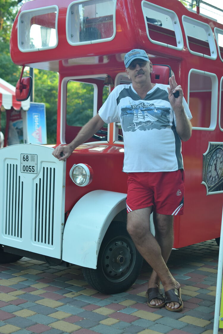  26600698  SERGEY, 60 ,    