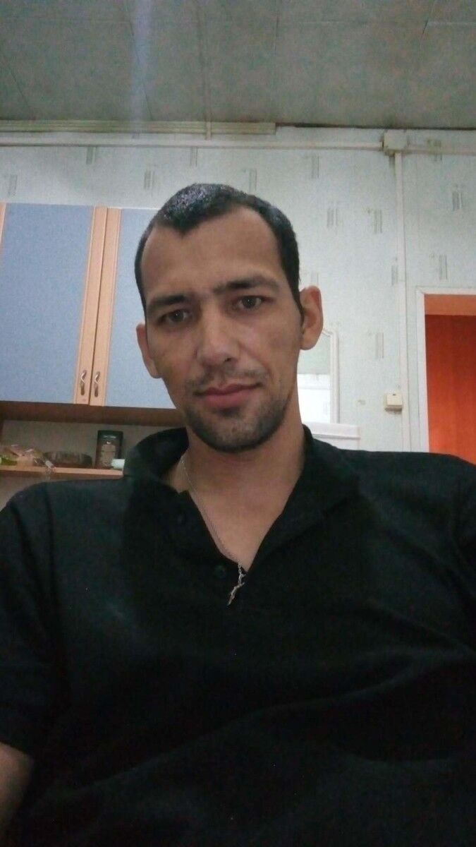  18344888  Maksim, 43 ,    -