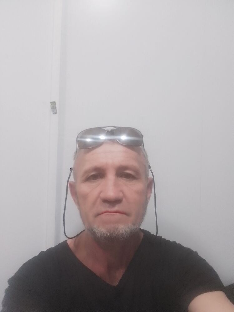  47338128  , 52 ,    