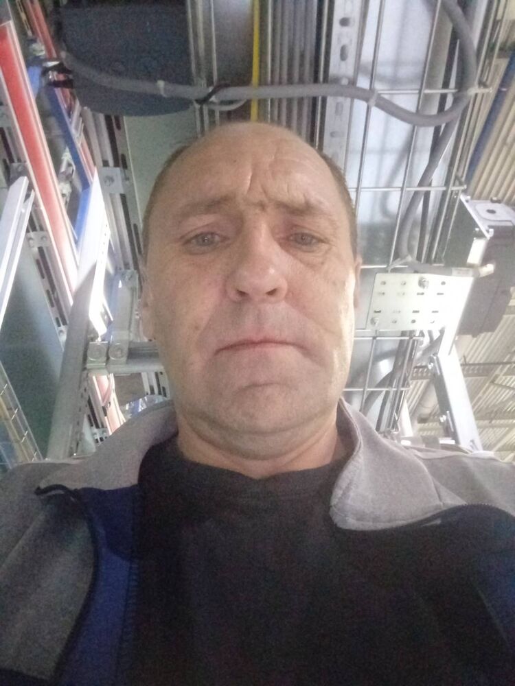  31332868  , 51 ,    