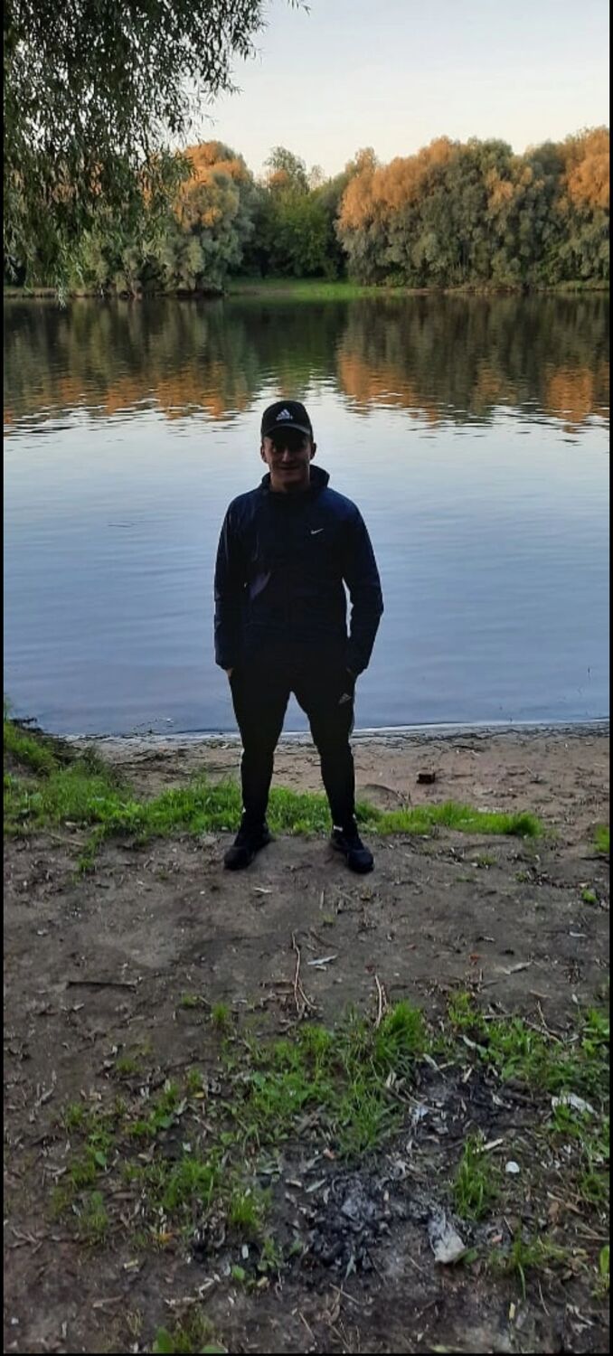  32675088  , 25 ,    