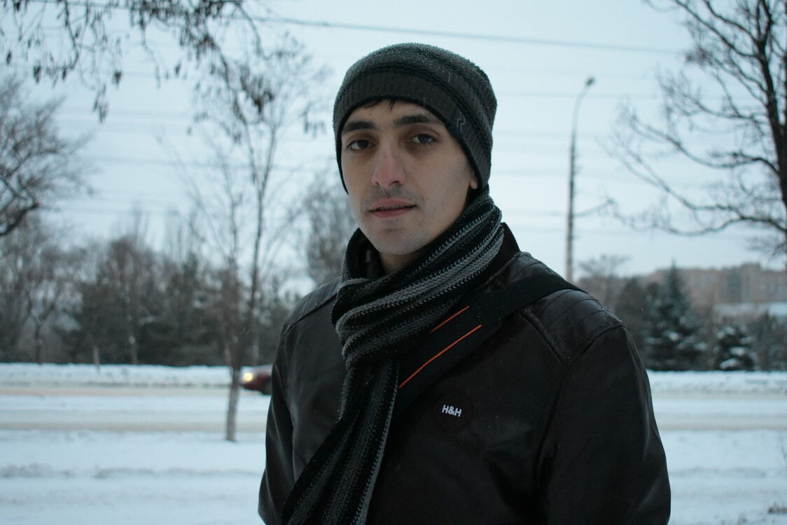  11836418  Alex, 36 ,    