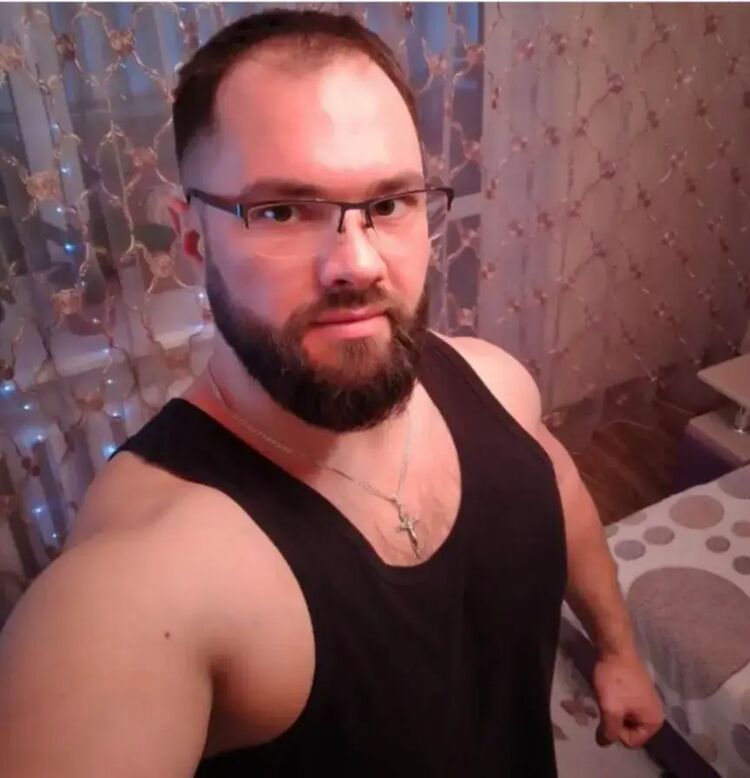  50975658  Mihai, 36 ,    