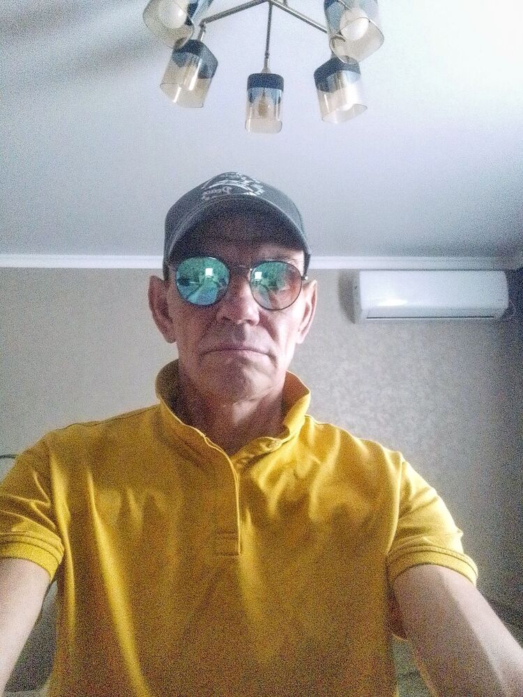  47786138  Alexander, 50 ,    