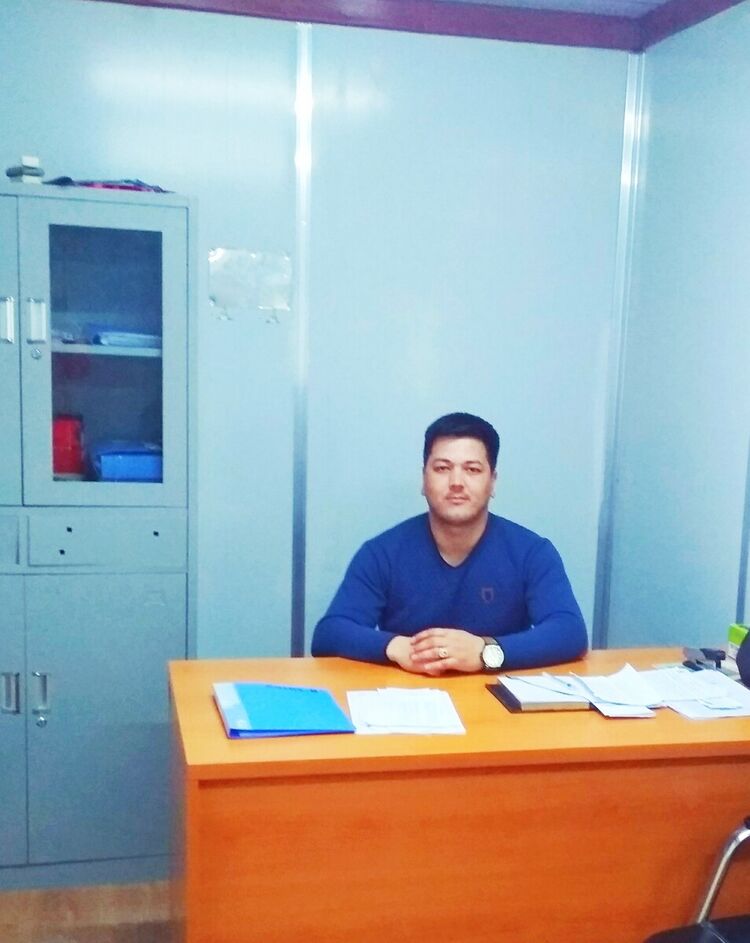  20548648  Ruslan, 38 ,    