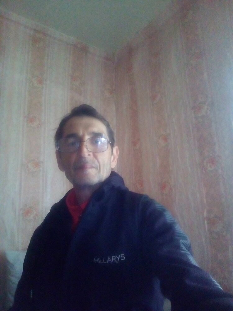  19804768  Rustam Hasan, 63 ,    