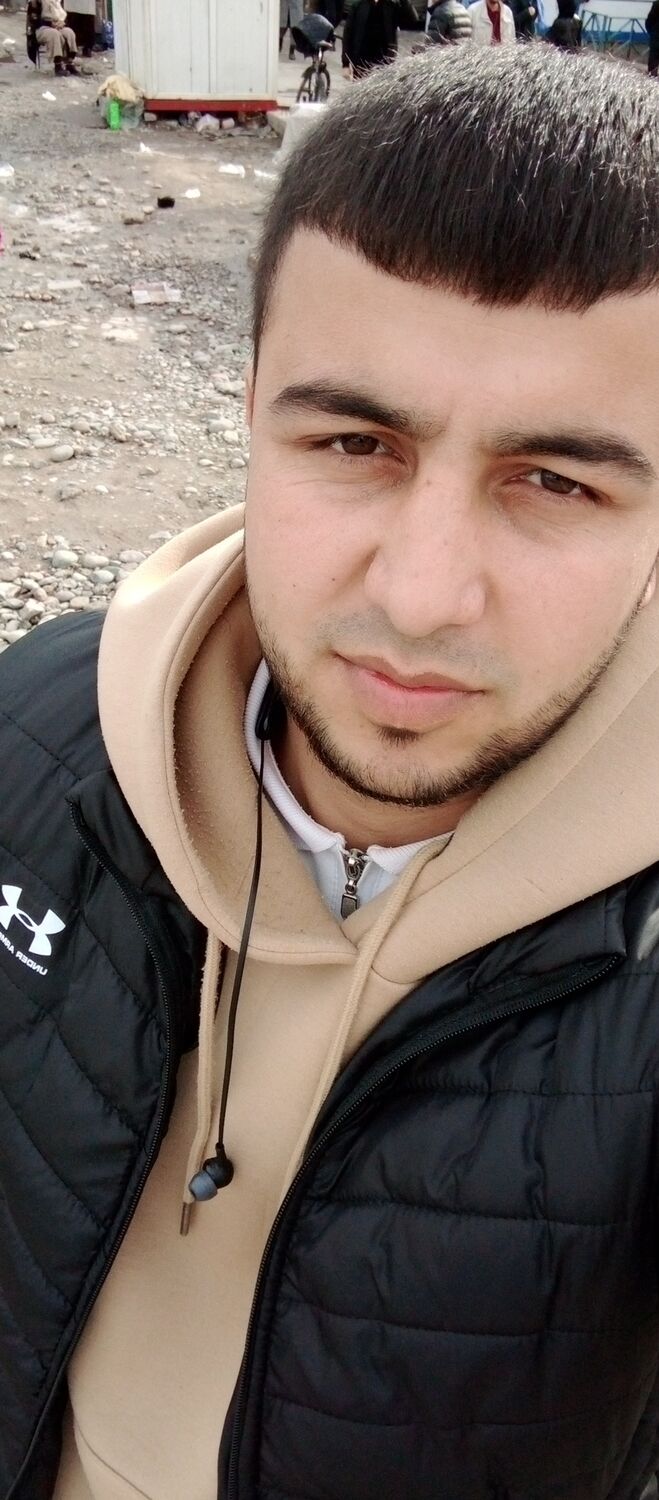  26716268  Mehroj, 26 ,    -