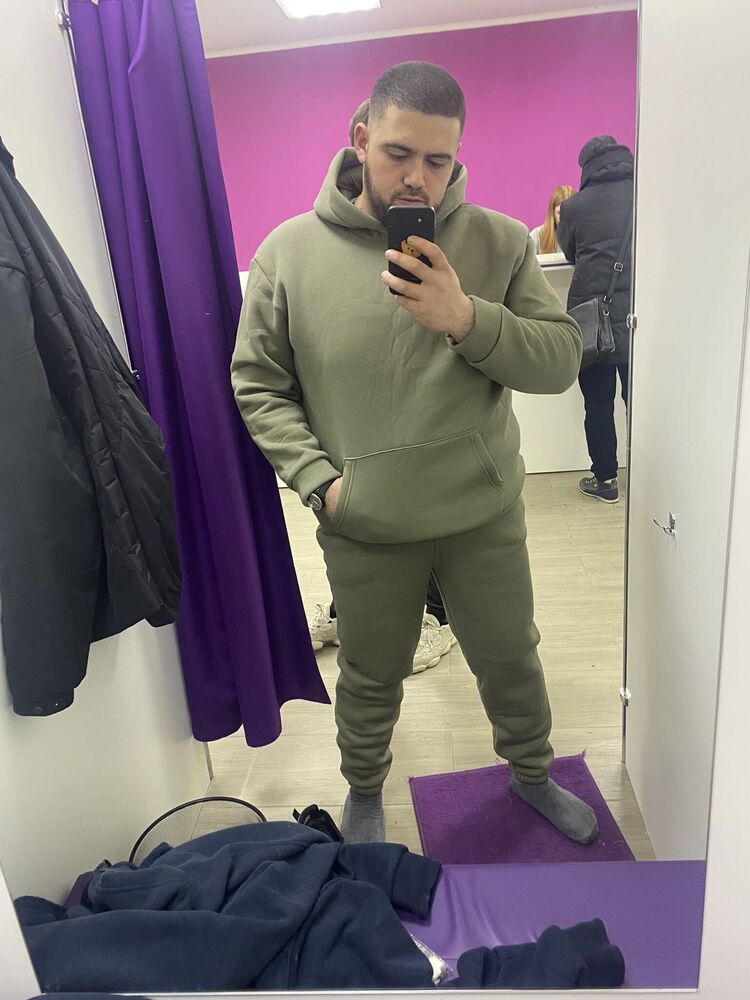  35066428  Gunduz, 29 ,    