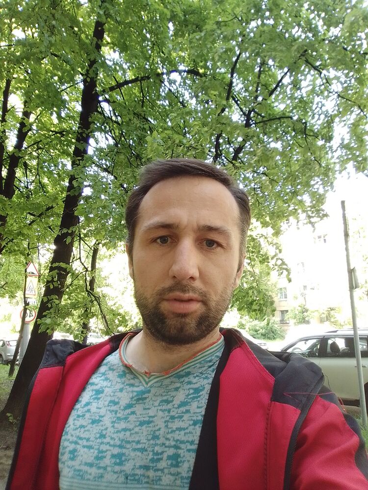  ,   Samir, 33 ,   ,   