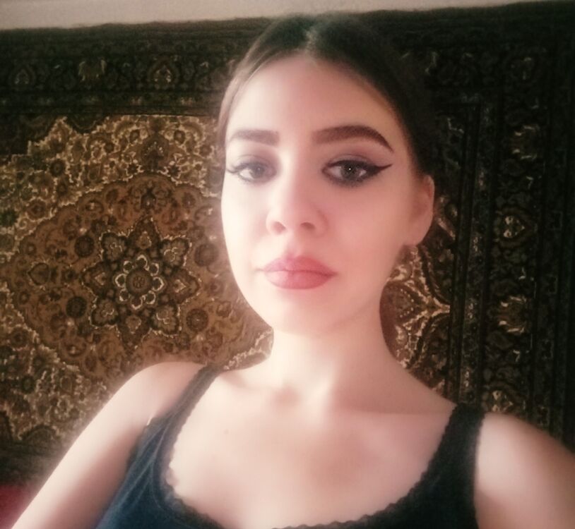  44923378  , 22 ,    