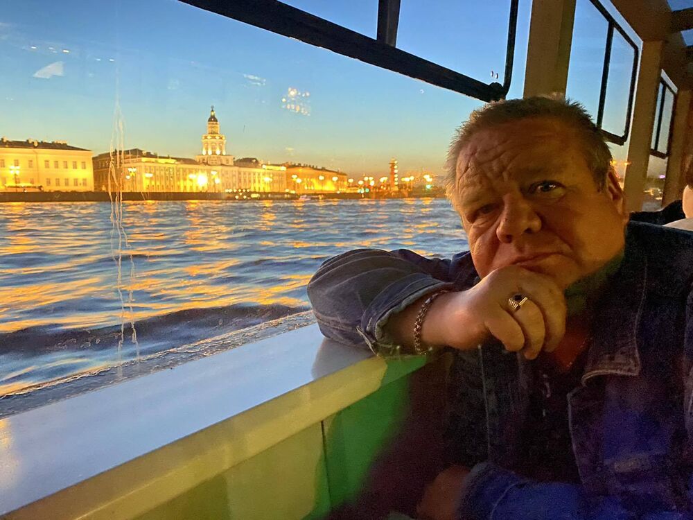  37738848  , 61 ,    -