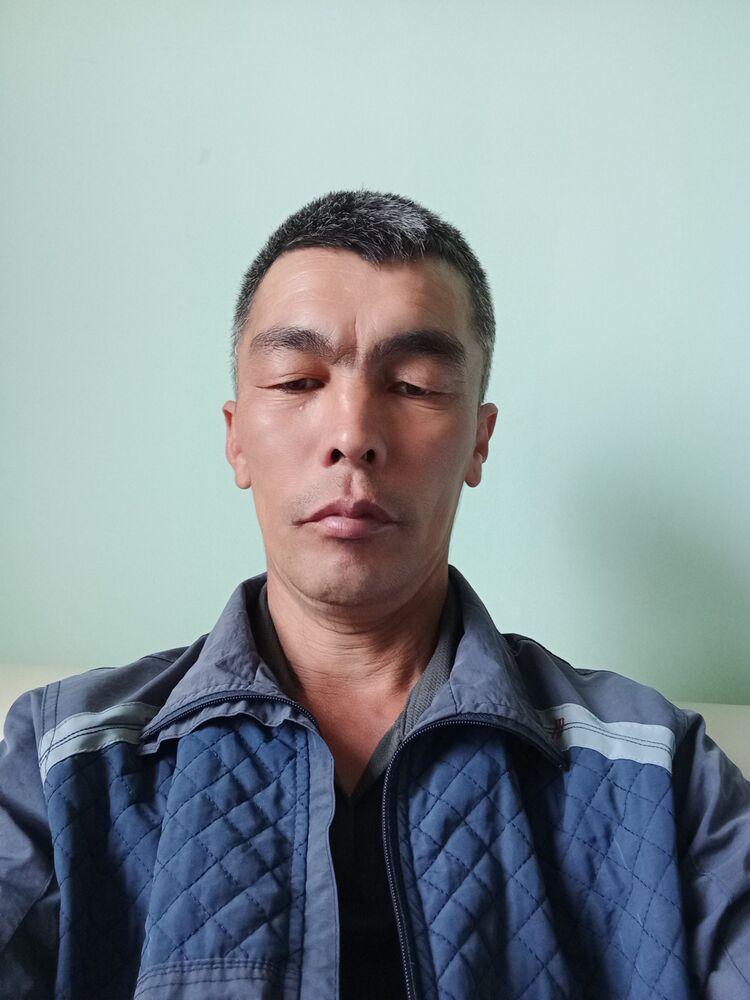  ,   Aibek, 52 ,   ,   
