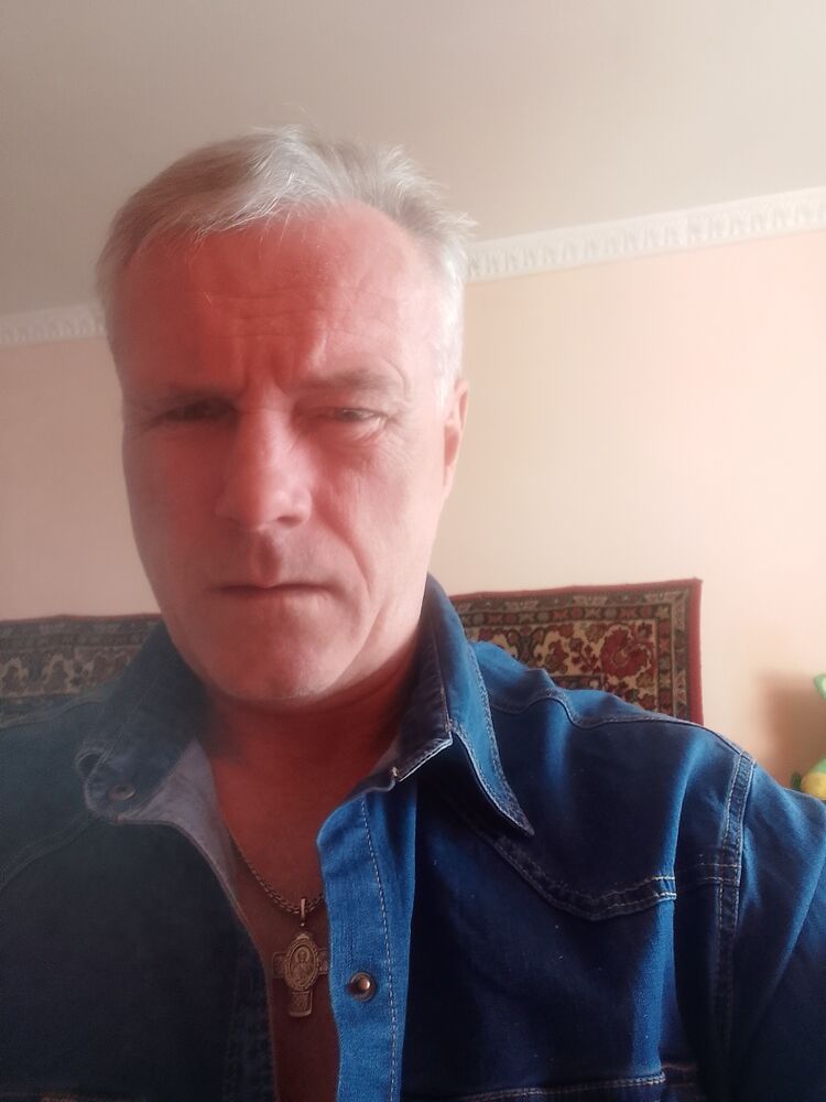  ,   , 52 ,   c 