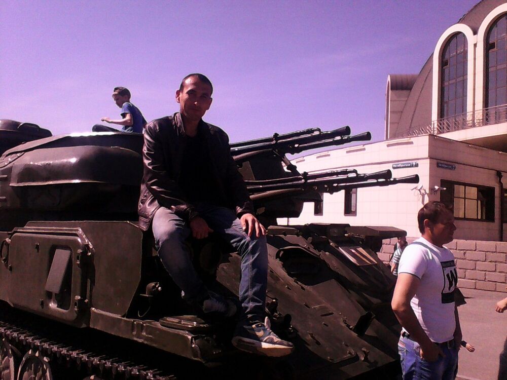  ,   Abdujalil, 43 ,   ,   , c 