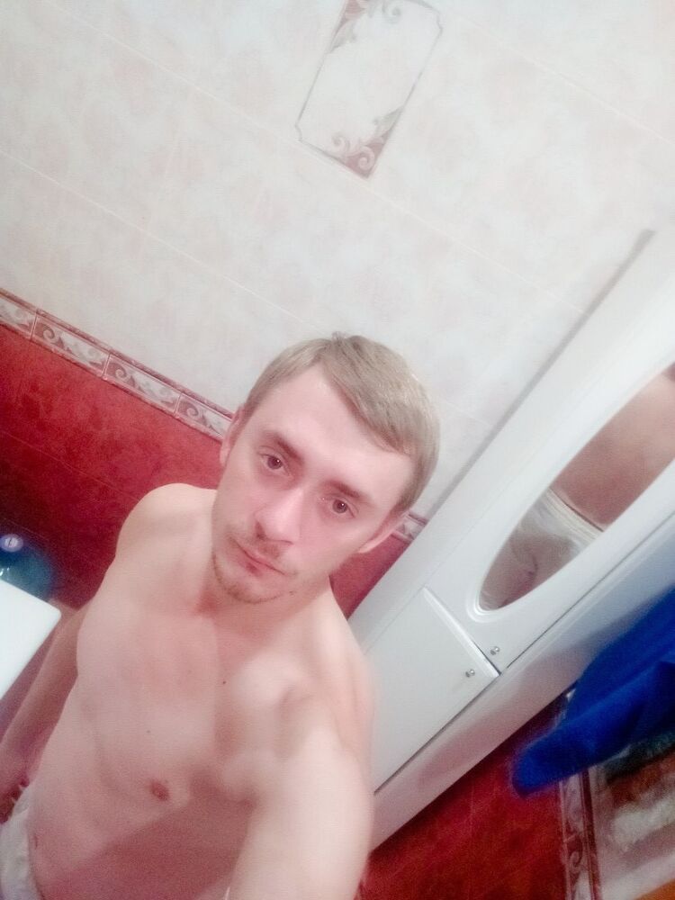  ,   Awesomee, 35 ,   ,   , c 