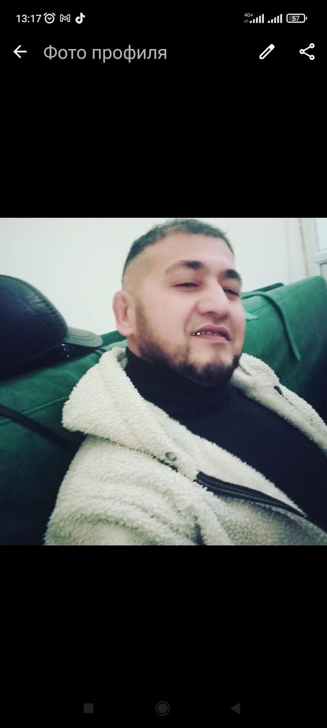  ,   Ali, 38 ,   ,   
