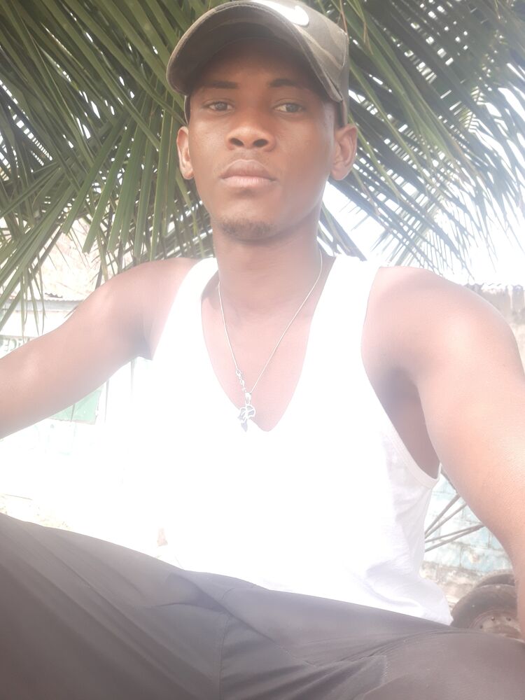  26998188  Abdoulie, 35 ,    