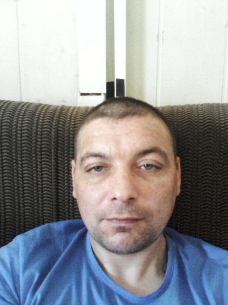  9949758  , 42 ,    