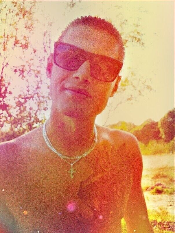  20975868  Gufy, 31 ,    