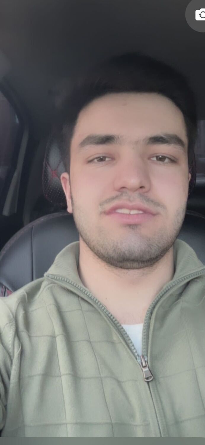  53392228  , 23 ,    -