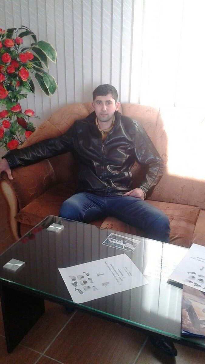  ,   Joni, 37 ,   ,   , c 