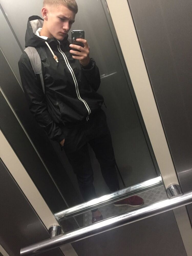  18308288  , 24 ,    