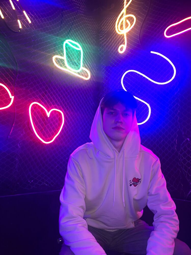 ���� 37879008 ����� ������, 23 ����, ���� ���������� � ���