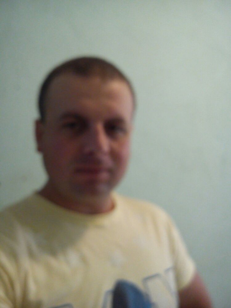  10073078  Ruslan, 33 ,    