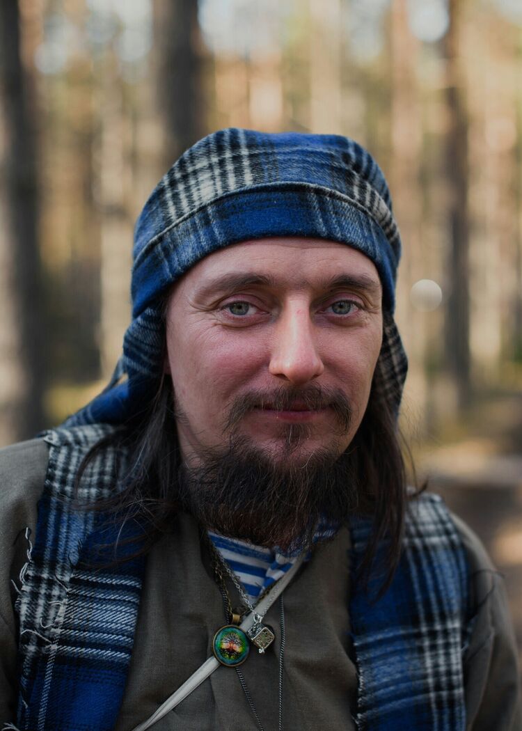  54075988  Artyom, 46 ,    -