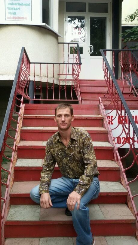  6486508  Ruslan, 44 ,    