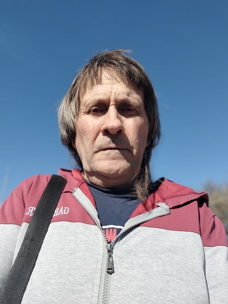  42243108  , 35 ,    