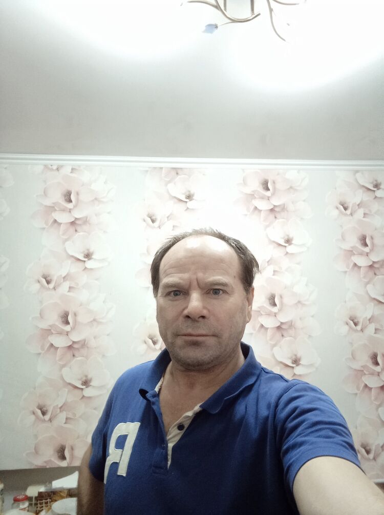  37541208  , 61 ,    