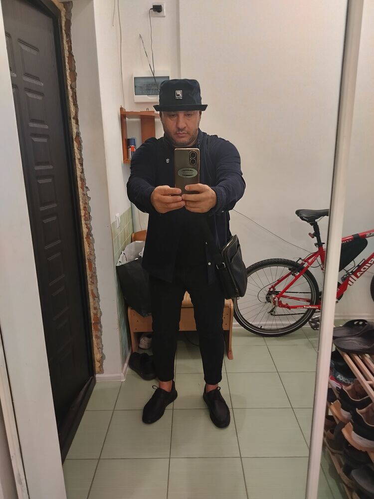 53395558  , 46 ,    