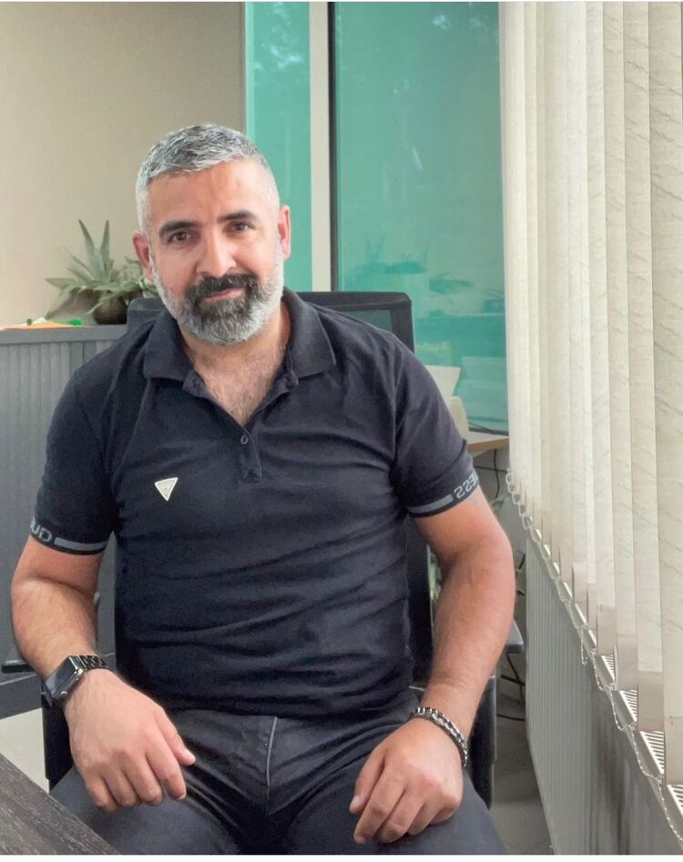  32232168  Erkan, 55 ,    Bell