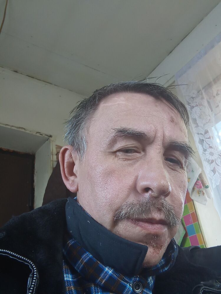  32728018  , 58 ,    