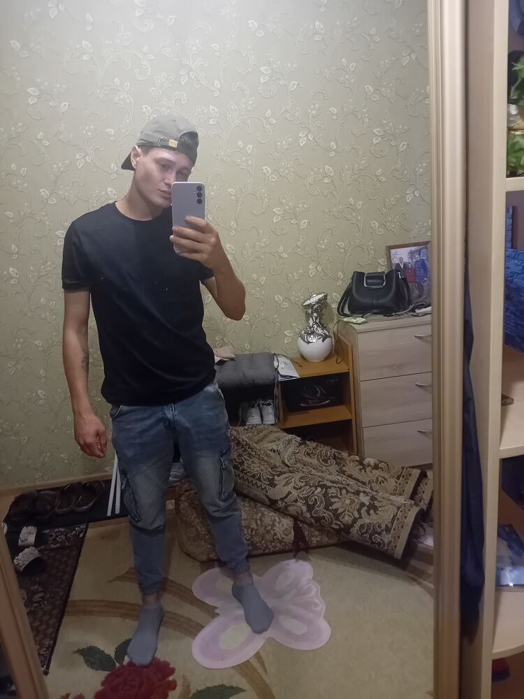  46733388  , 22 ,    