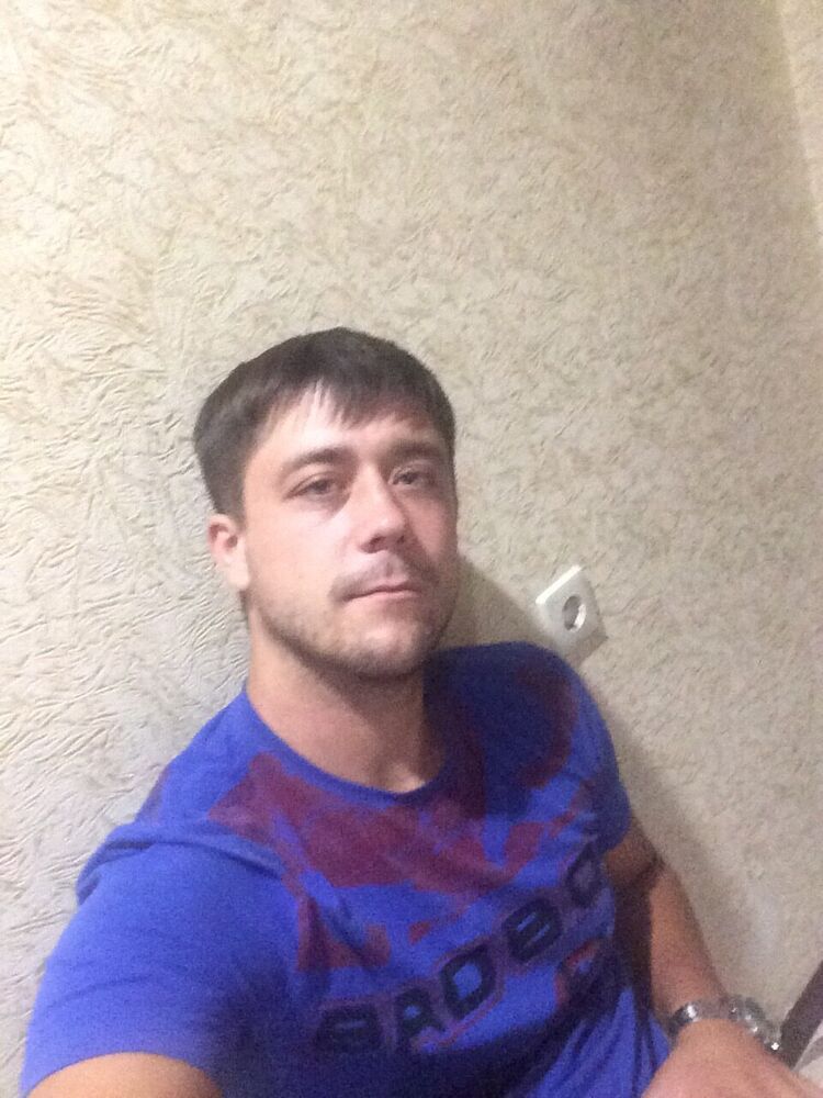 ���� 24303898 ������� �����, 33 ����, ���� ���������� � ����������