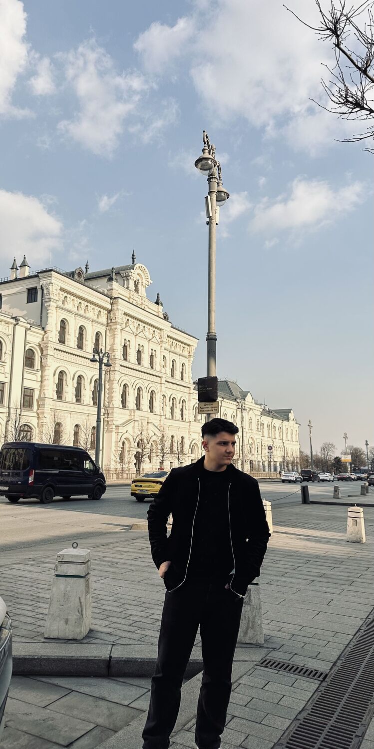 ���� 56089498 ����� Samet, 19 ���, ���� ���������� � Milan