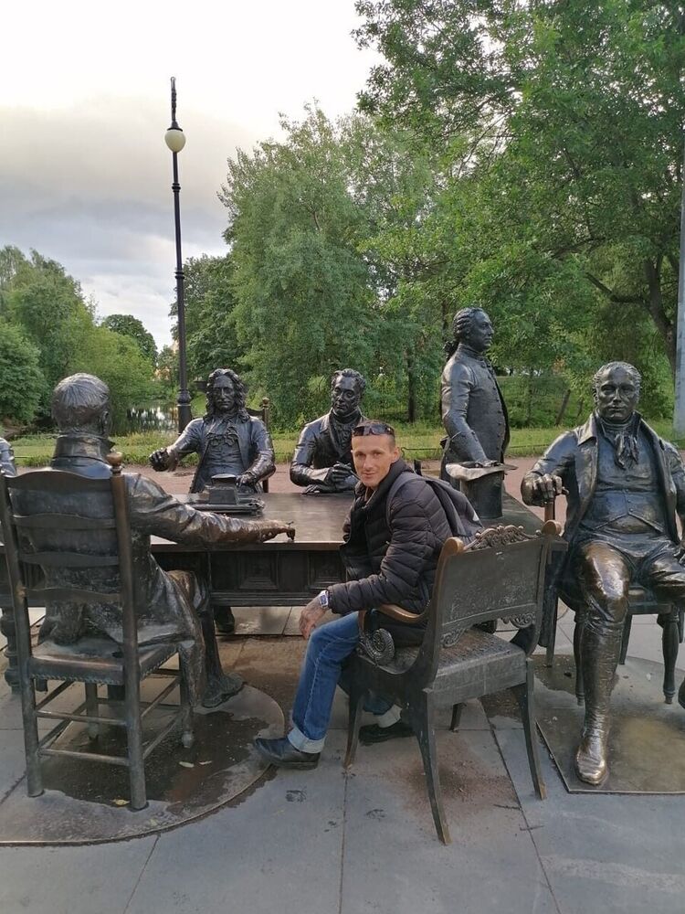 ���� 20353318 ������� ����, 42 ����, ���� ���������� � �����-����������