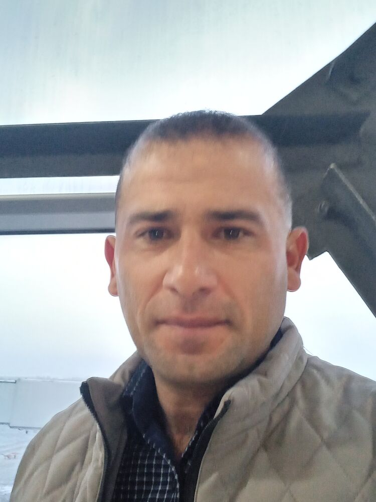  35378598  Suleyman, 37 ,    