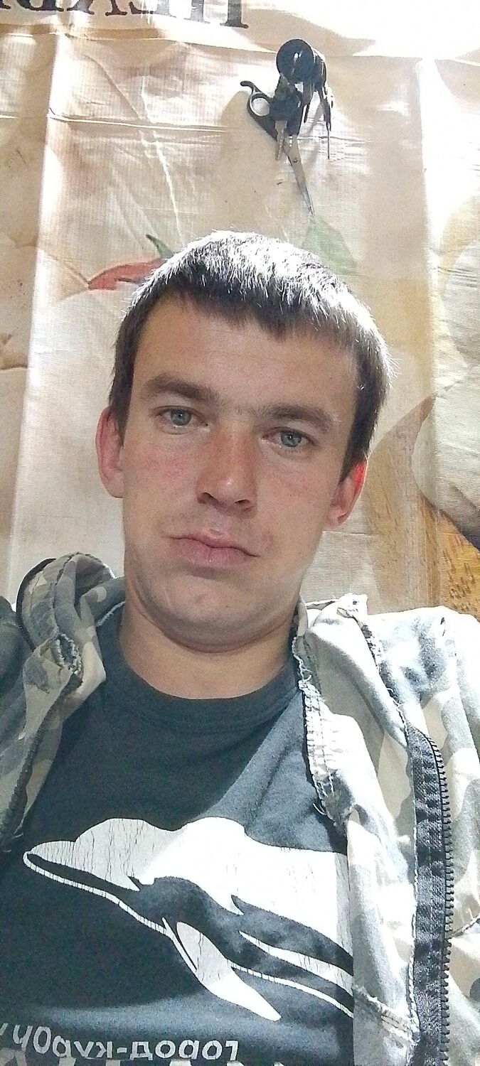 44969878  , 34 ,    