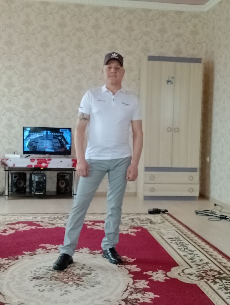  ,   Alexander, 44 ,   ,   