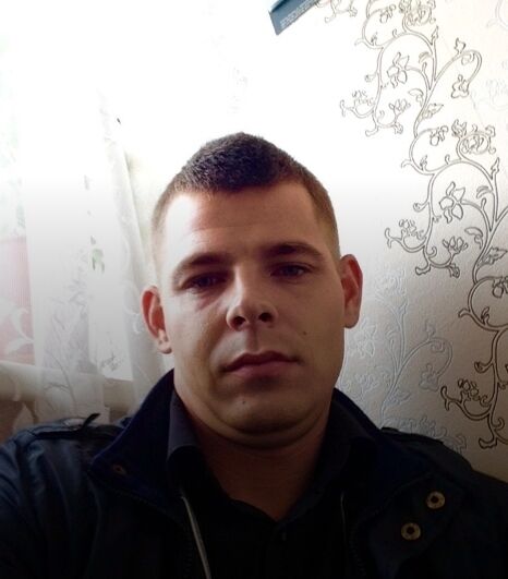  -,   Rona, 35 ,   ,   