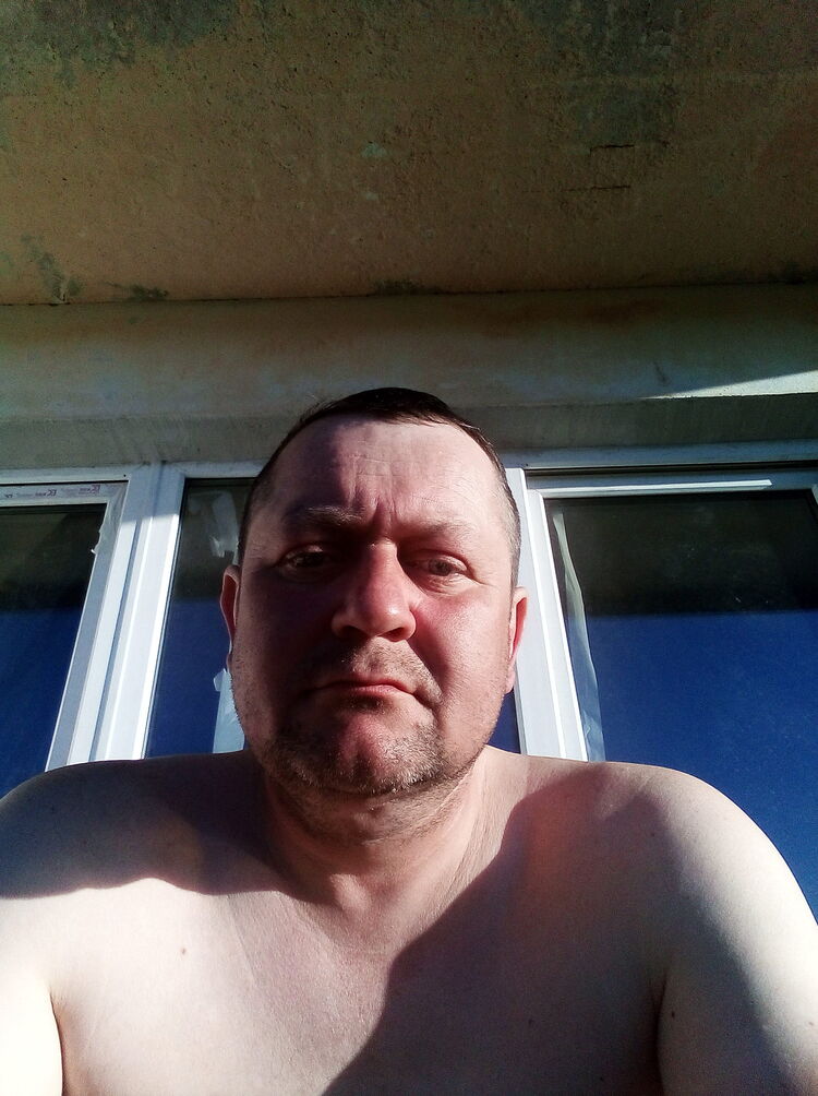  27081248  , 44 ,    