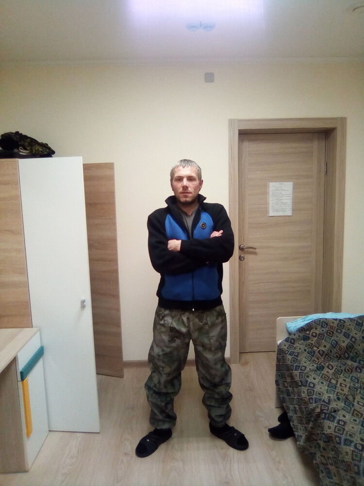  18947678  Egor, 37 ,    