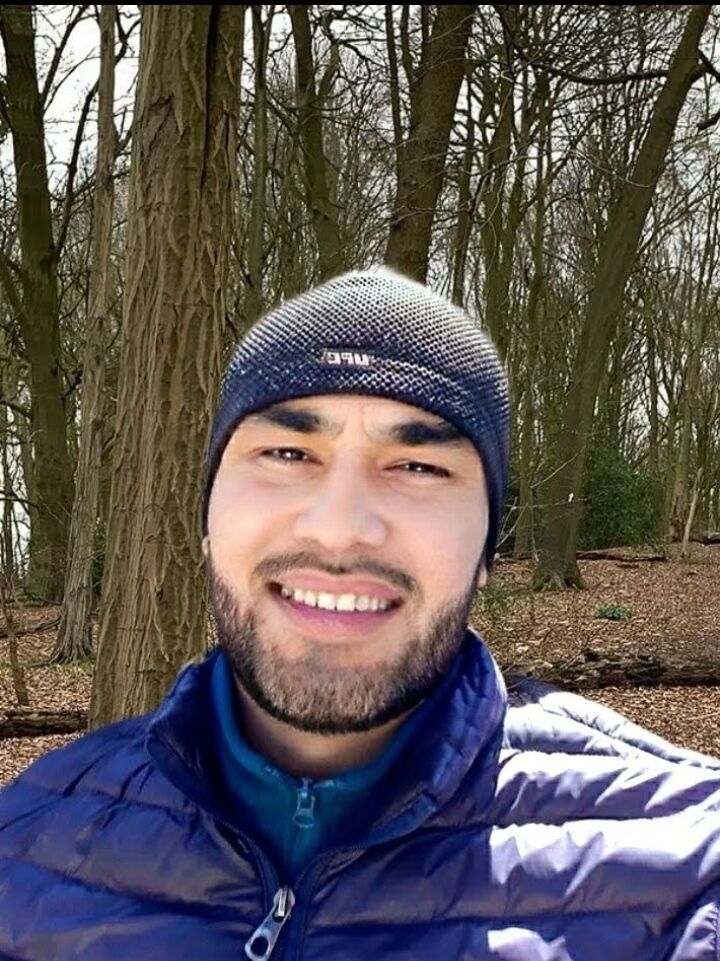  ,   Mustafa, 32 ,   c , 