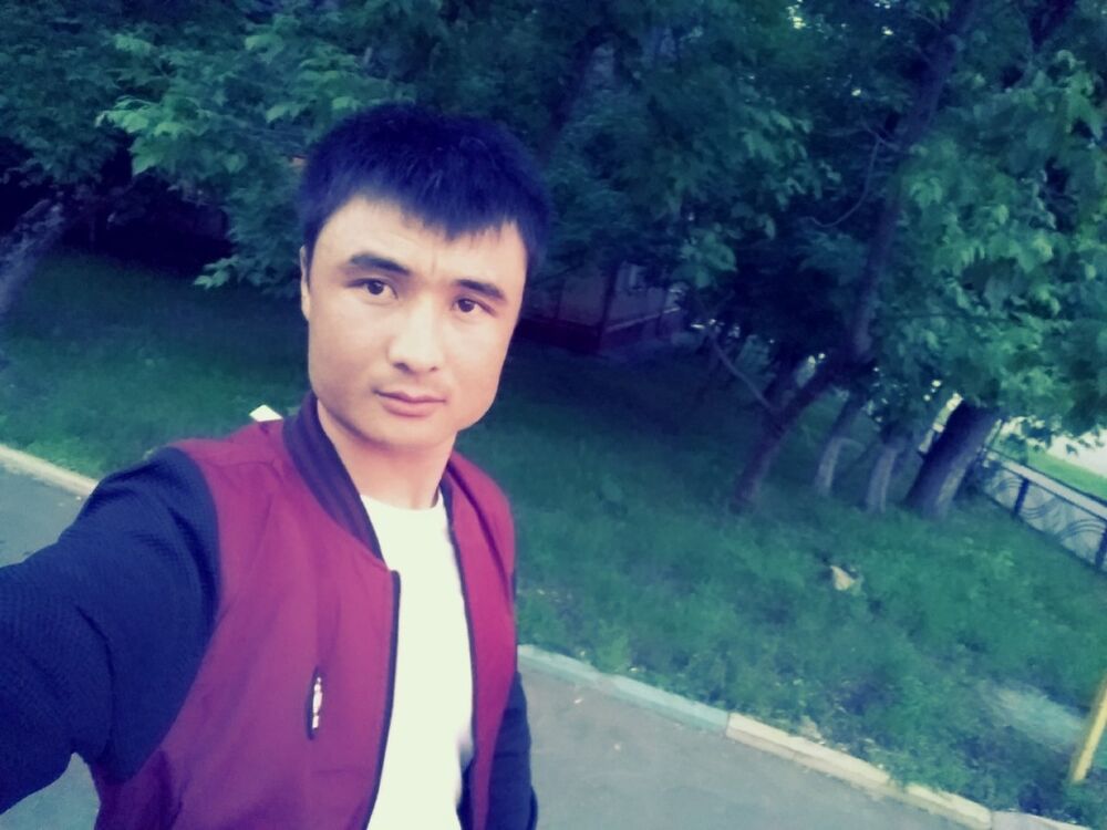  9900828  Kolia, 34 ,    
